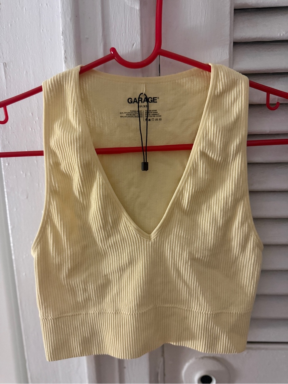 Garage plunge tank baby yellow